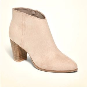 🆕 Faux-Suede High-Heel Booties *NWT*